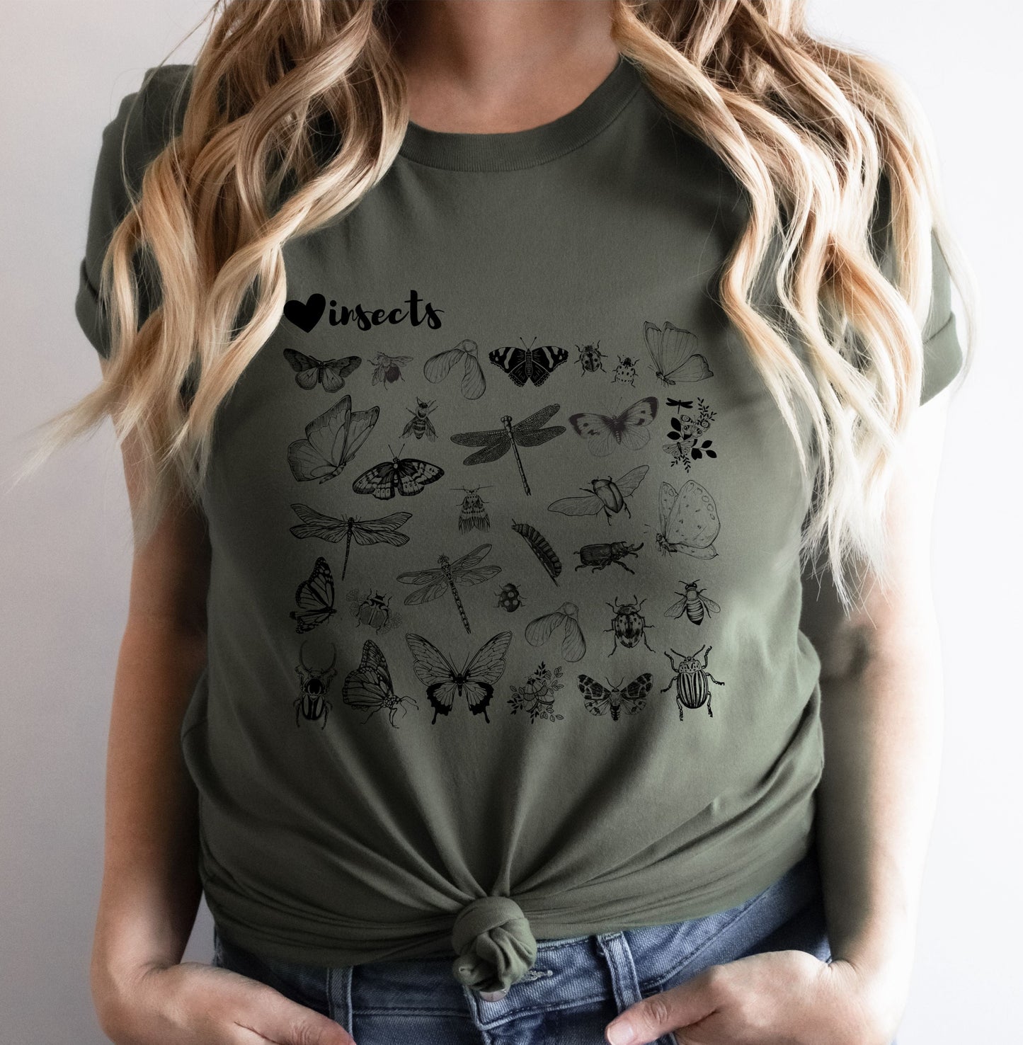 Love insects Treasure Box T-shirt